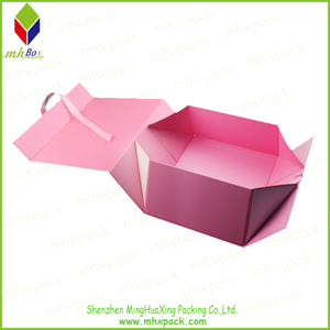 Delicate Folding Gift Packaging Paper Box